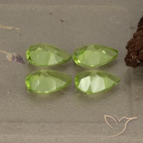 2.70克拉天然橄榄石，梨形，VVS-VS