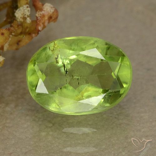 1.31ct 天然 黄绿色 橄榄石, 椭圆形, VS