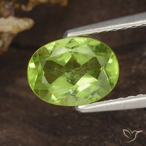 1.35ct 天然 浅绿色 橄榄石, 椭圆形, VS