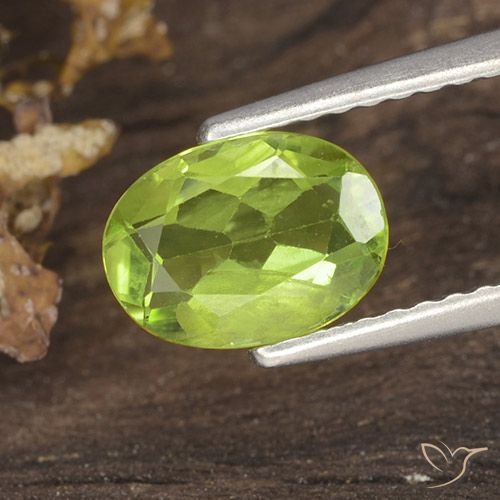 1.20ct 天然 活泼的黄绿色 橄榄石, 椭圆形, VS