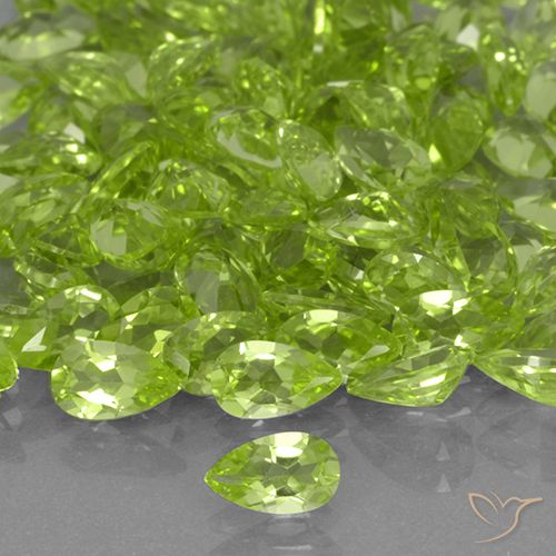 0.21ct 天然 中绿色 橄榄石, 梨形, VVS-VS