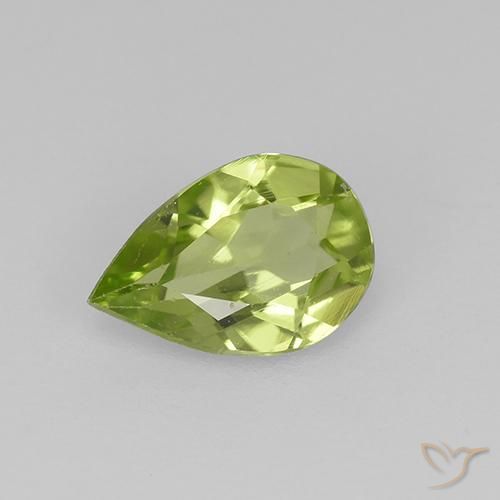 0.44ct 天然 浅活泼的绿色 橄榄石, 梨形, VVS-VS