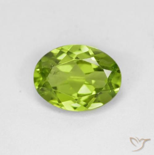 1.30ct 天然 浅活泼的绿色 橄榄石, 椭圆形, VS