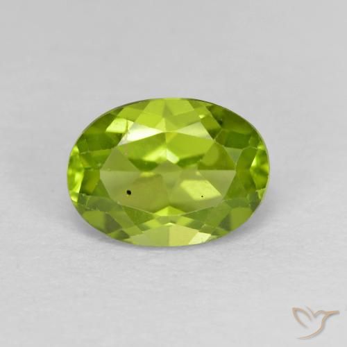 1.32ct 天然 充满活力的绿色 橄榄石, 椭圆形, VS