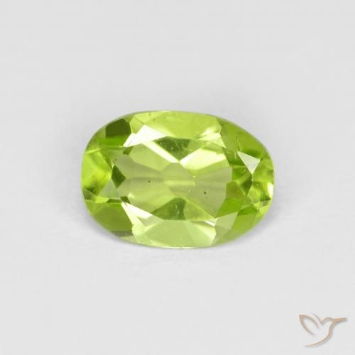 0.76ct 天然 充满活力的绿色 橄榄石, 椭圆形, VS