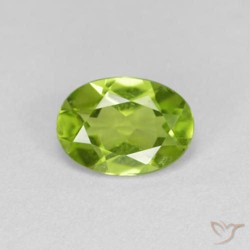 0.91ct 天然 充满活力的绿色 橄榄石, 椭圆形, VS