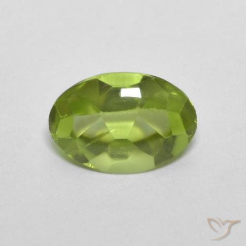 0.84ct 天然 中绿色 橄榄石, 椭圆形, 透明