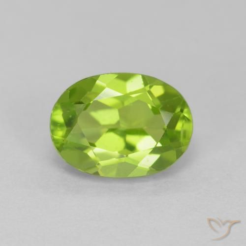 1.56ct 天然 充满活力的绿色 橄榄石, 椭圆形, VS
