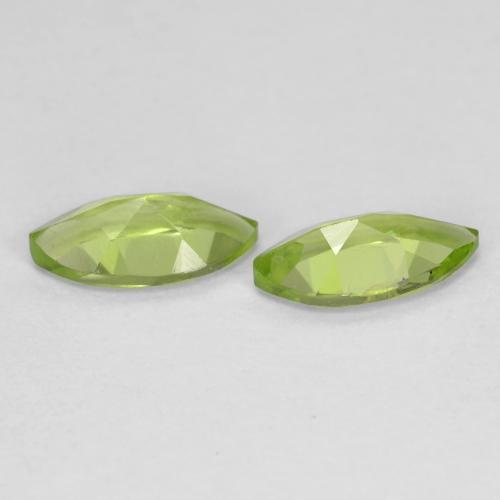 1.20天然绿色橄榄石，马眼形，8.1×4.1毫米，VS