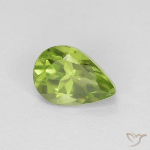 0.84ct 天然 充满活力的绿色 橄榄石, 梨形, VVS