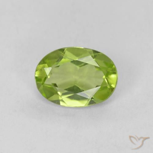 0.80ct 天然 中绿色 橄榄石, 椭圆形, VVS