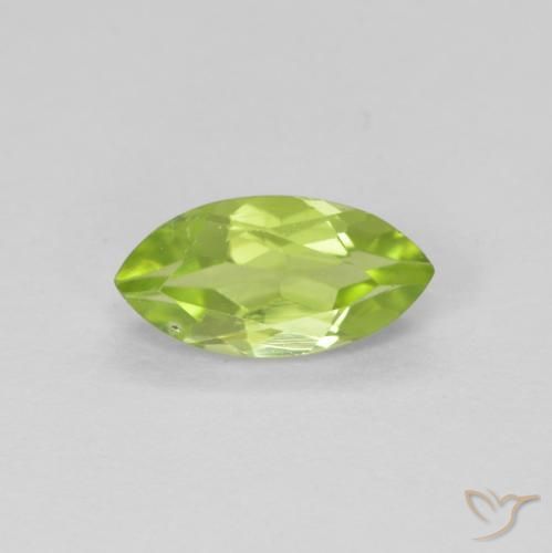 0.66ct 天然 中绿色 橄榄石, 榄尖形, VS