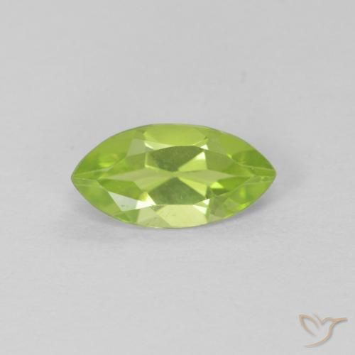 0.68ct 天然 中绿色 橄榄石, 榄尖形, VS