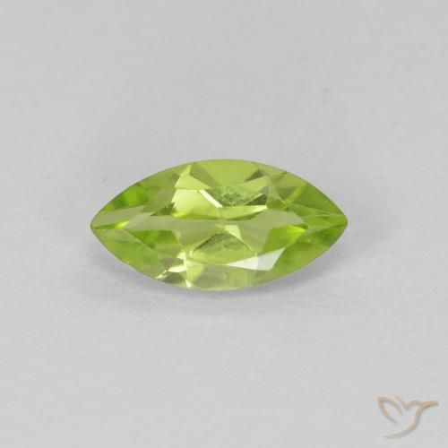 0.66ct 天然 充满活力的绿色 橄榄石, 榄尖形, VS