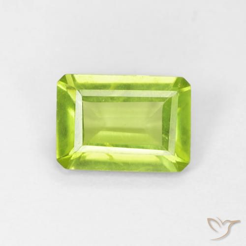 0.88ct 天然 亮绿色 橄榄石, 祖母绿式切割, VS-SI