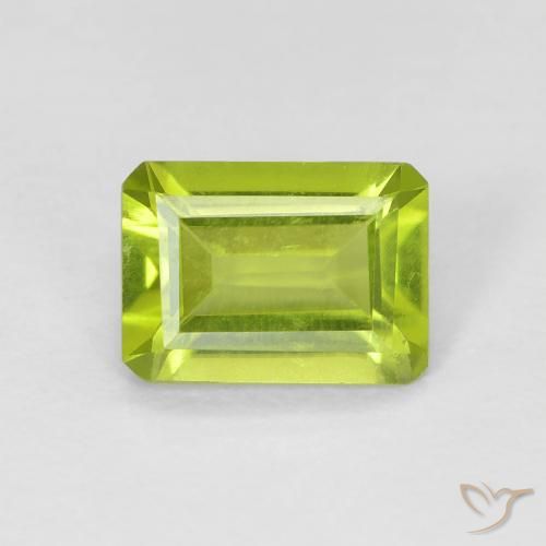 0.97ct 天然 亮绿色 橄榄石, 祖母绿式切割, VS