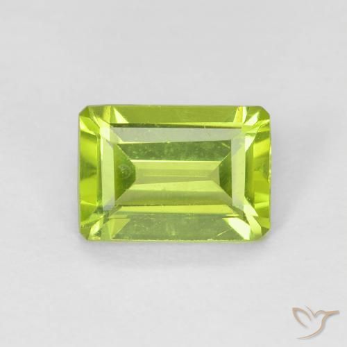 0.98ct 天然 亮绿色 橄榄石, 祖母绿式切割, VS