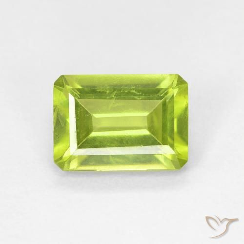 1.05ct 天然 中绿色 橄榄石, 祖母绿式切割, VS-SI