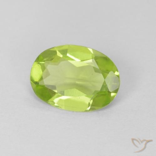 0.98ct 天然 中绿色 橄榄石, 椭圆形, VS