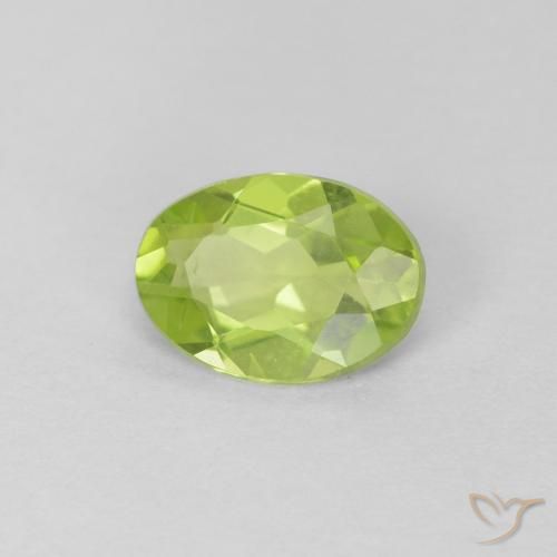 0.84ct 天然 中绿色 橄榄石, 椭圆形, VS