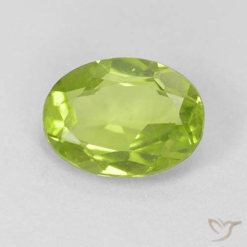 1.10ct 天然 亮绿色 橄榄石, 椭圆形, VVS-VS