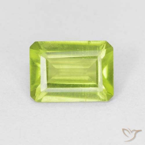 0.88ct 天然 亮绿色 橄榄石, 祖母绿式切割, VVS