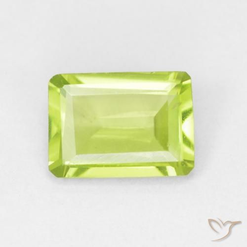 0.90ct 天然 亮绿色 橄榄石, 祖母绿式切割, VVS