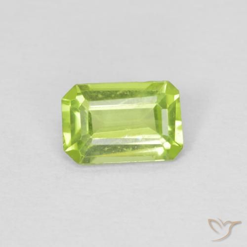 0.49ct 天然 中绿色 橄榄石, 祖母绿式切割, VVS-VS