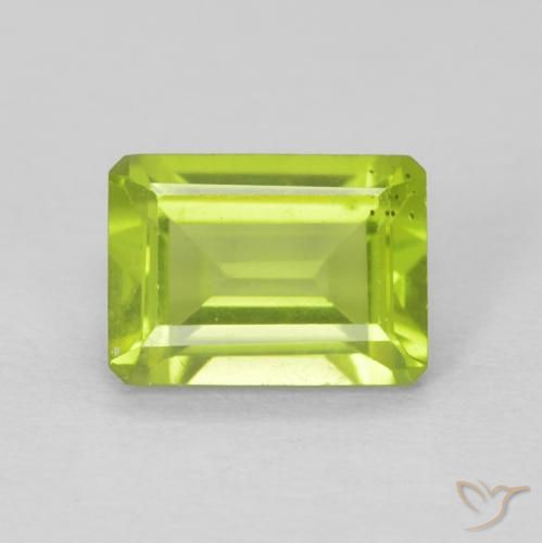 1.12ct 天然 亮绿色 橄榄石, 祖母绿式切割, VS