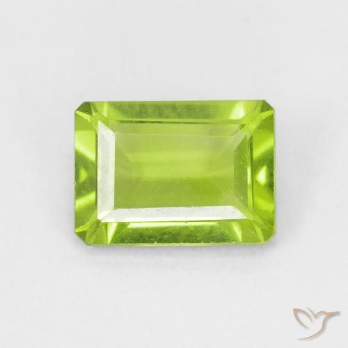 1.08ct 天然 亮绿色 橄榄石, 祖母绿式切割, VVS-VS