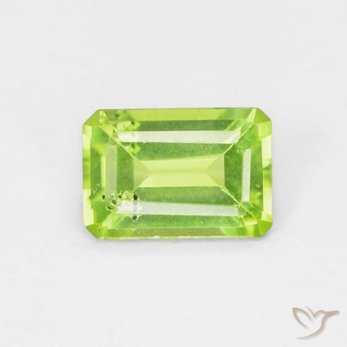 0.57ct 天然 黄绿色 橄榄石, 祖母绿式切割, VS