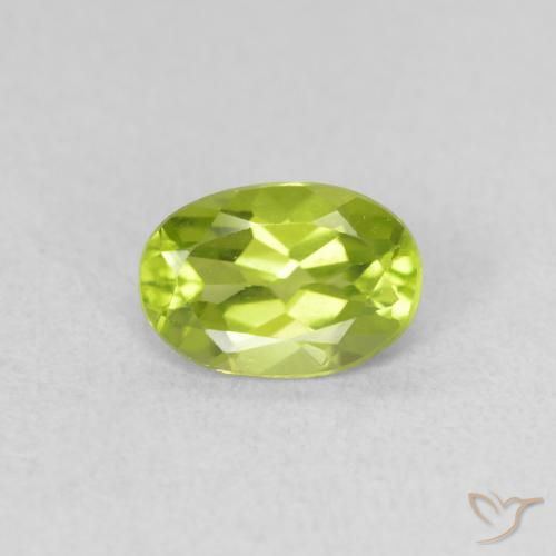 0.83ct 天然 活泼的黄绿色 橄榄石, 椭圆形, VVS-VS