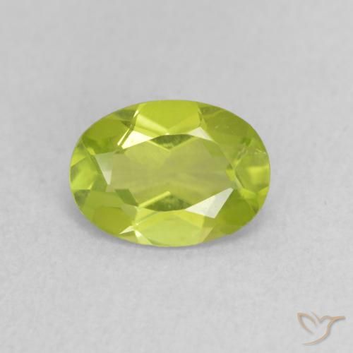 0.81ct 天然 活泼的黄绿色 橄榄石, 椭圆形, VS