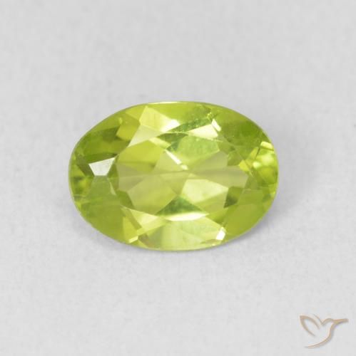 0.85ct 天然 活泼的黄绿色 橄榄石, 椭圆形, VS