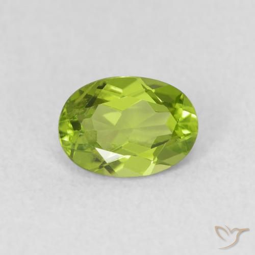 0.86ct 天然 充满活力的绿色 橄榄石, 椭圆形, VS