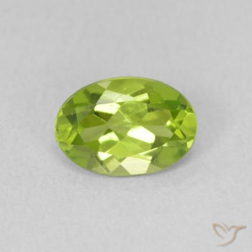 0.85ct 天然 黄绿色 橄榄石, 椭圆形, VS