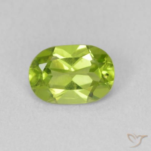0.86ct 天然 活泼的黄绿色 橄榄石, 椭圆形, VS
