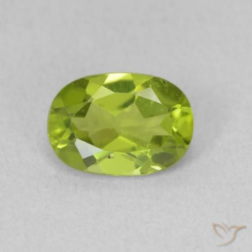 0.96ct 天然 黄绿色 橄榄石, 椭圆形, VS
