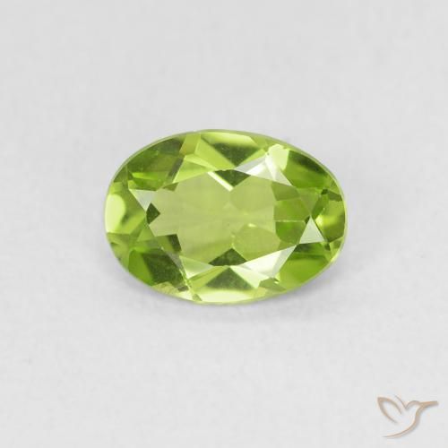 0.73ct 天然 中绿色 橄榄石, 椭圆形, VVS