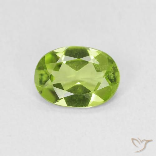0.67ct 天然 黄绿色 橄榄石, 椭圆形, VVS