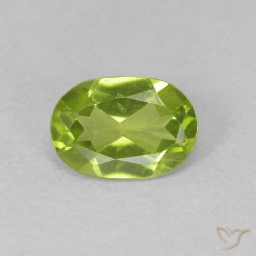 0.82ct 天然 亮绿色 橄榄石, 椭圆形, VS