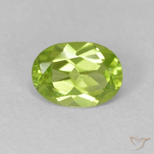 0.85ct 天然 中绿色 橄榄石, 椭圆形, VVS