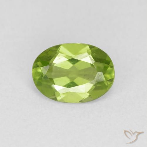 0.90ct 天然 充满活力的绿色 橄榄石, 椭圆形, VVS-VS