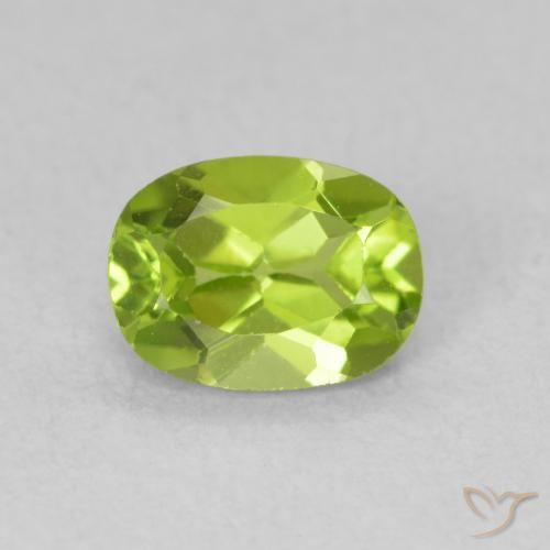 0.91ct 天然 中绿色 橄榄石, 椭圆形, VS