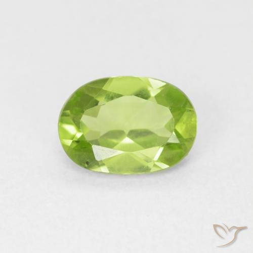 0.86ct 天然 充满活力的绿色 橄榄石, 椭圆形, VS