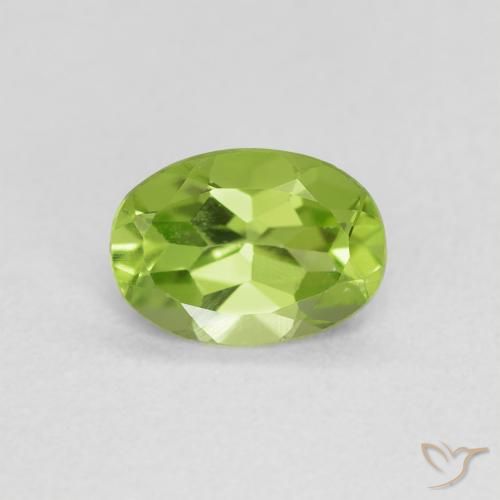 0.83ct 天然 充满活力的绿色 橄榄石, 椭圆形, VVS-VS