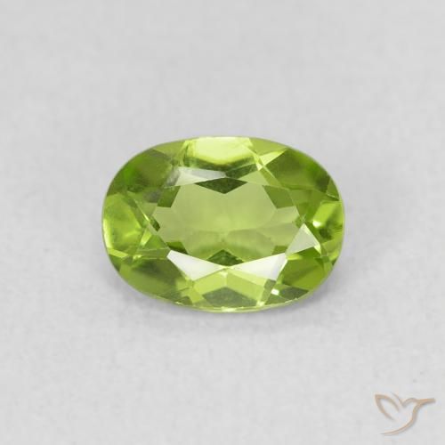 0.84ct 天然 中绿色 橄榄石, 椭圆形, VS