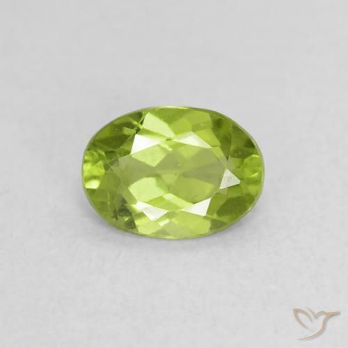 0.76ct 天然 活泼的黄绿色 橄榄石, 椭圆形, VS