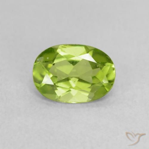 0.80ct 天然 中绿色 橄榄石, 椭圆形, VS