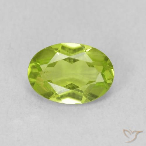 0.84ct 天然 活泼的黄绿色 橄榄石, 椭圆形, VS